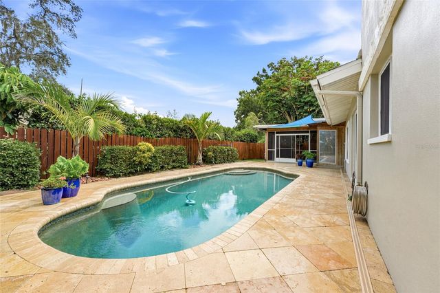 2555 SWEETGUM WAY W, Clearwater, FL 33761