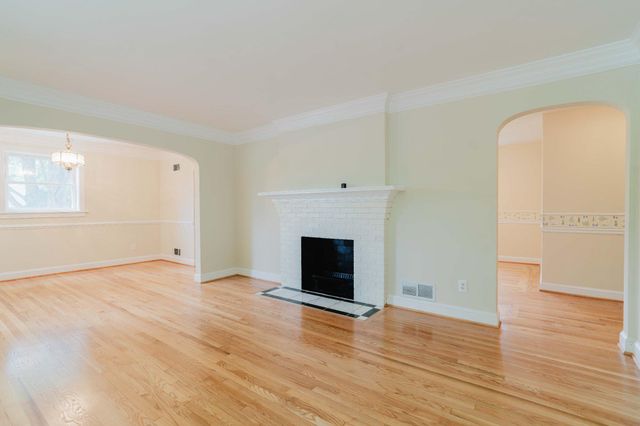 10200 DUVAWN PL, Silver Spring, MD 20902