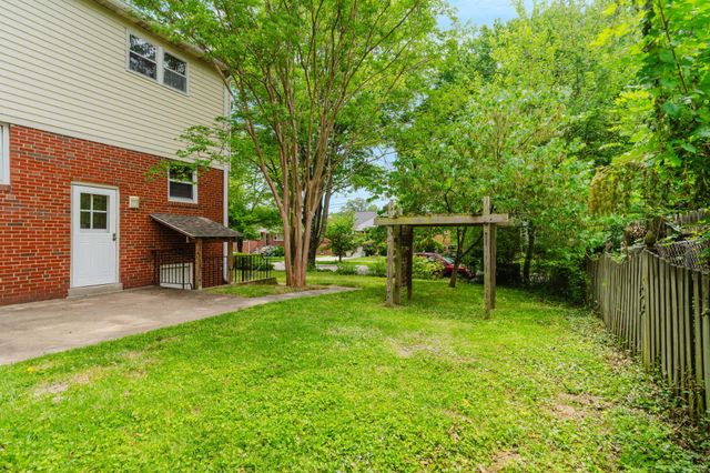 10200 DUVAWN PL, Silver Spring, MD 20902
