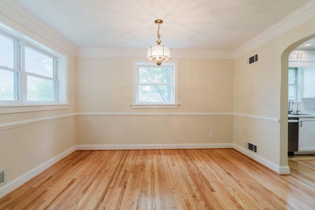 10200 DUVAWN PL, Silver Spring, MD 20902