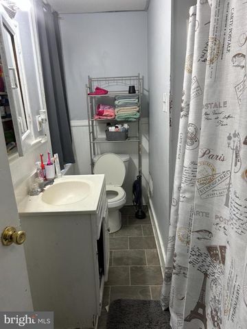 348 S QUEEN ST, Lancaster, PA 17603