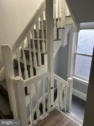 348 S QUEEN ST, Lancaster, PA 17603