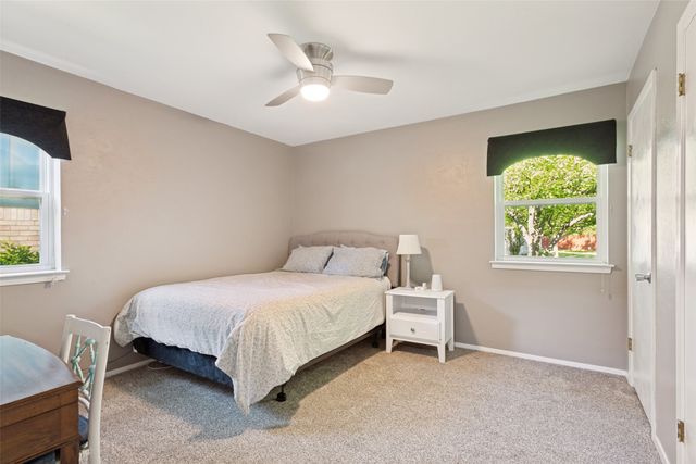 417 Arcadia Street, Hurst, TX 76053