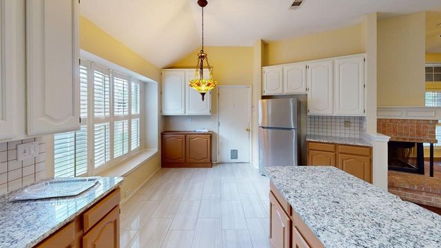 5603 Stonehenge Drive, Richardson, TX 75082