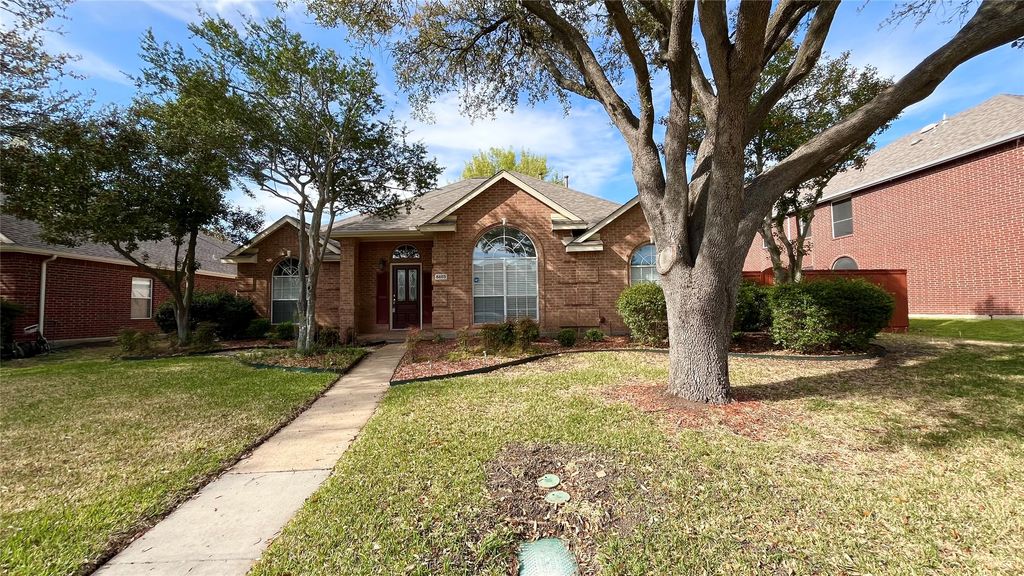 5603 Stonehenge Drive, Richardson, TX 75082