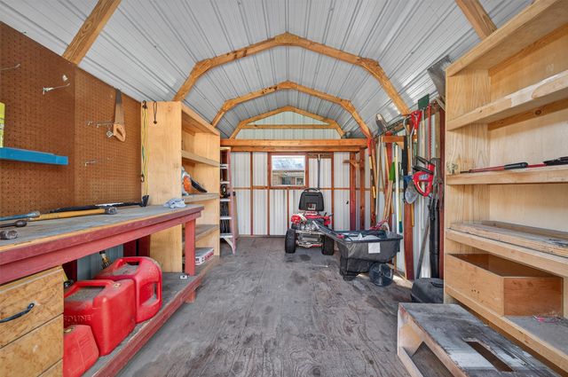 1722 Morningside Drive, Gainesville, TX 76240