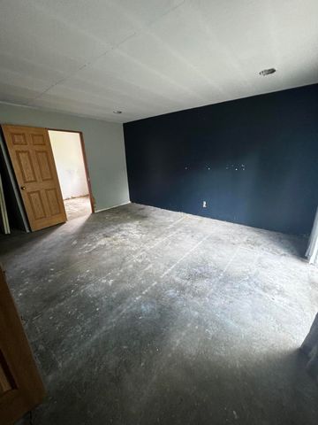 495 W 450 N, Hobart, IN 46342
