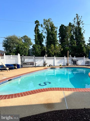 3206 DUNLAP DR, Wilmington, DE 19808