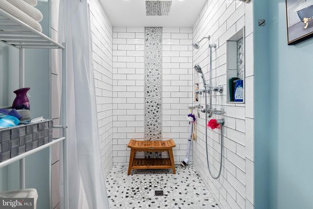 3206 DUNLAP DR, Wilmington, DE 19808