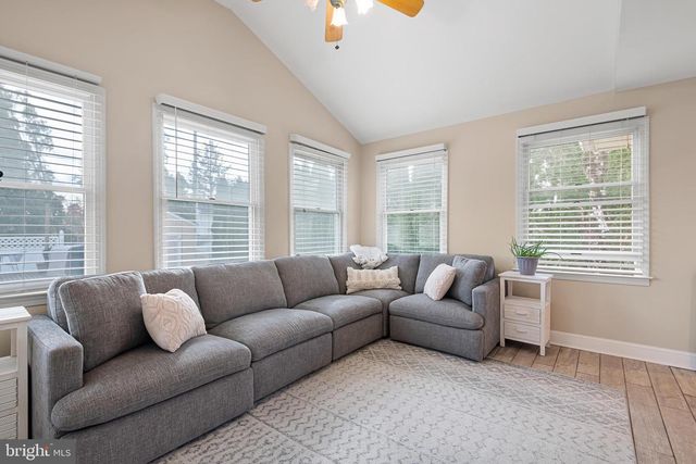 3206 DUNLAP DR, Wilmington, DE 19808