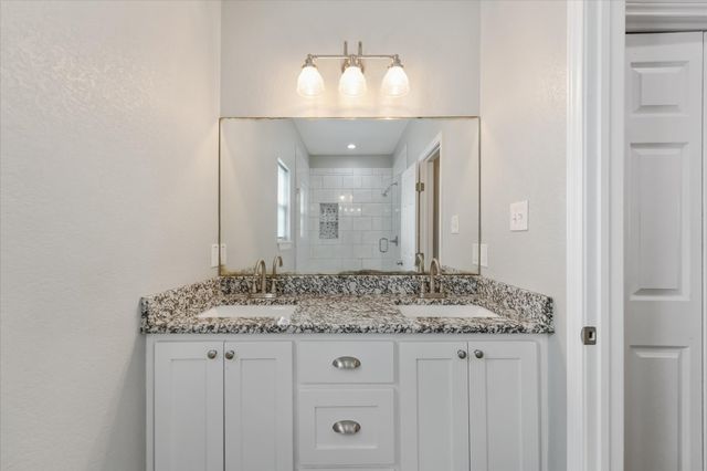 102 E Willow Street, Sanger, TX 76266