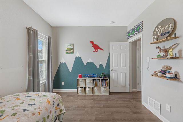 102 E Willow Street, Sanger, TX 76266