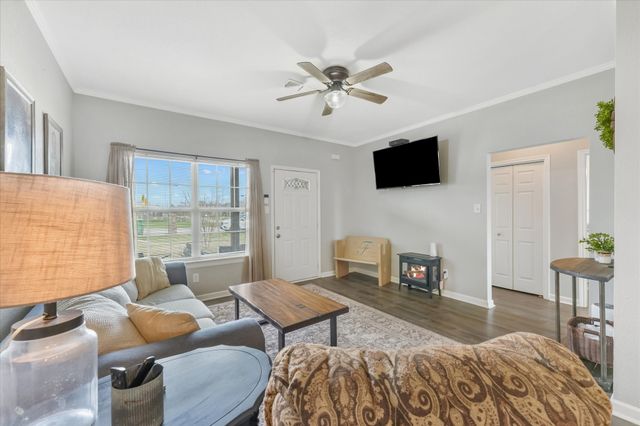 102 E Willow Street, Sanger, TX 76266