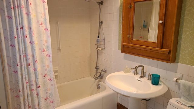 1125 S JACKSON STREET, Green Bay, WI 54301