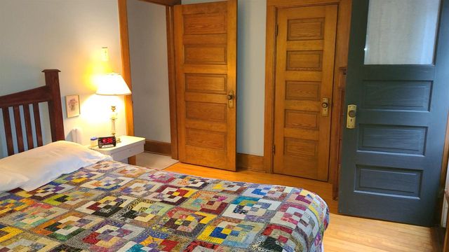 1125 S JACKSON STREET, Green Bay, WI 54301