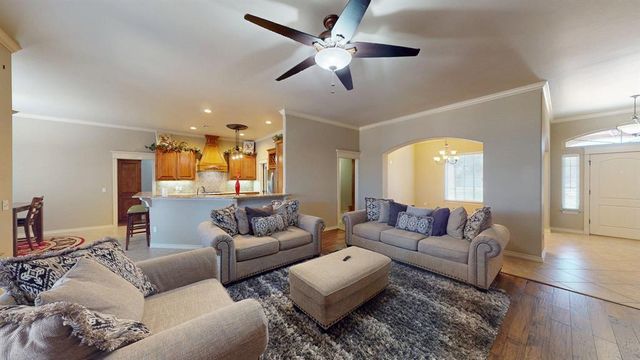 3104 Skye Ridge Drive, Norman, OK 73069