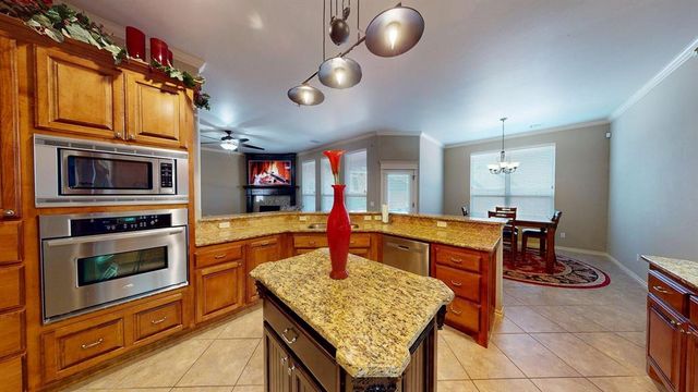 3104 Skye Ridge Drive, Norman, OK 73069