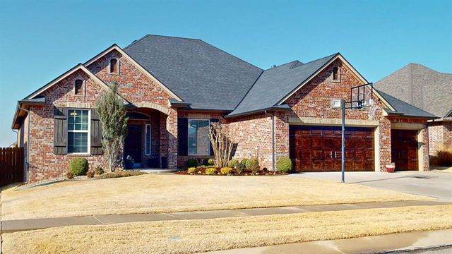 3104 Skye Ridge Drive, Norman, OK 73069