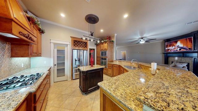 3104 Skye Ridge Drive, Norman, OK 73069