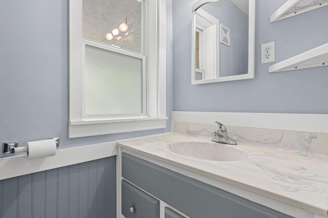 217 N 2nd Street, New Richmond, WI 54017