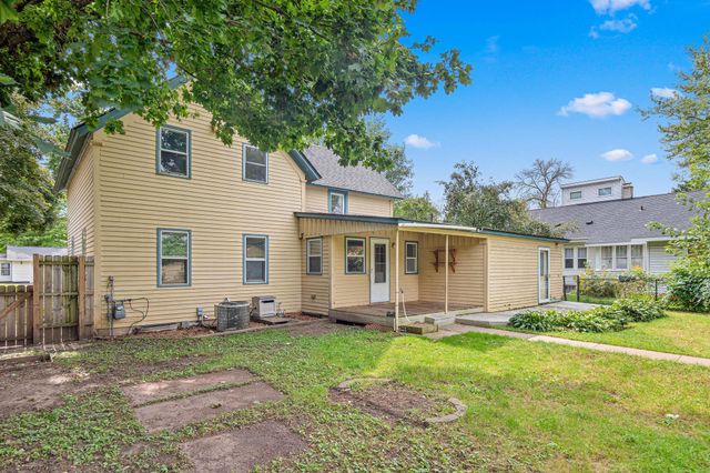 217 N 2nd Street, New Richmond, WI 54017