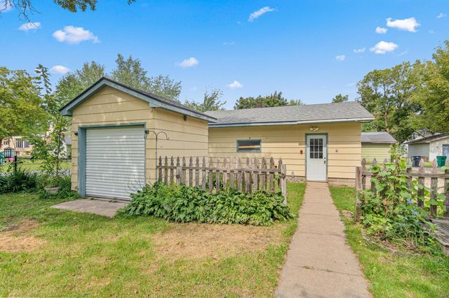 217 N 2nd Street, New Richmond, WI 54017