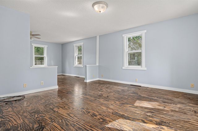 217 N 2nd Street, New Richmond, WI 54017