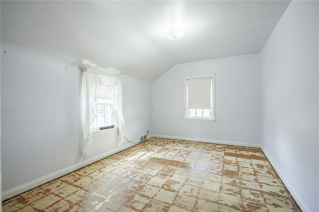 71 Weston Road, Rochester, NY 14612