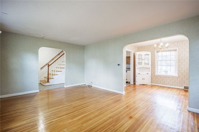 71 Weston Road, Rochester, NY 14612