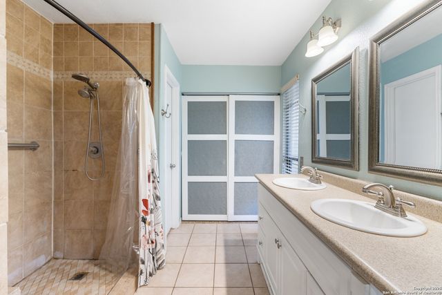 7111 Ranch Hill, San Antonio, TX 78250