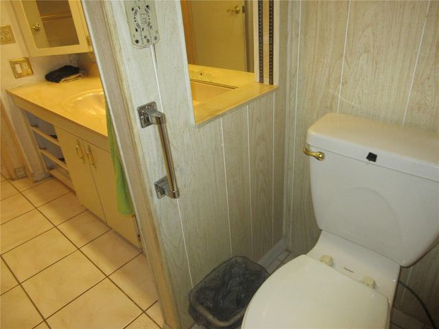 1605 SE 160TH COURT, Ocklawaha, FL 32179