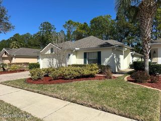 9117 HONEYBEE Lane, Jacksonville, FL 32256