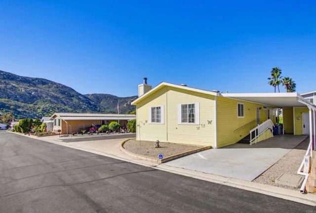 15420 Olde Highway 80 40, El Cajon, CA 92021