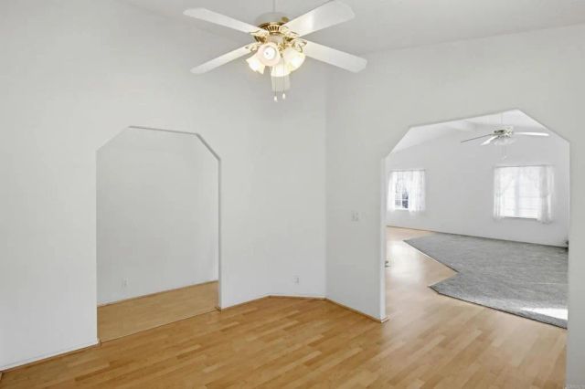 15420 Olde Highway 80 40, El Cajon, CA 92021