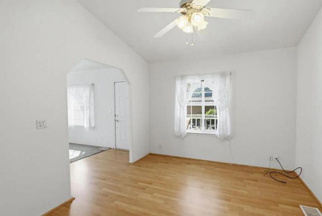 15420 Olde Highway 80 40, El Cajon, CA 92021