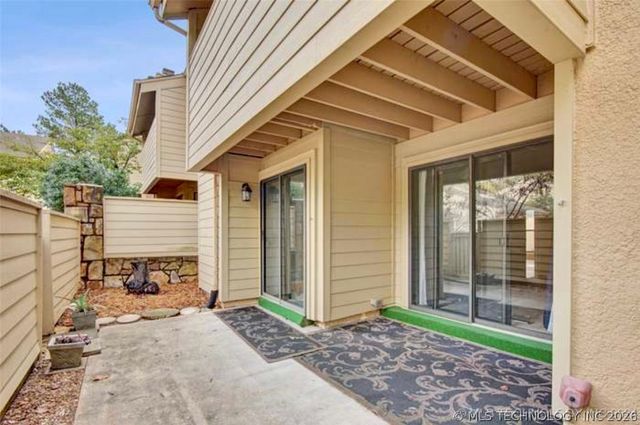 8436 S College Avenue 48, Tulsa, OK 74136