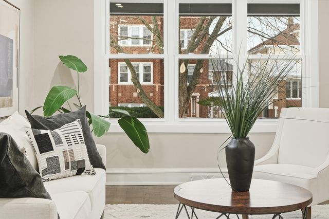 2009 Wespark Avenue, Whiting, IN 46394