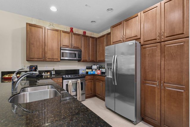 226 N Latitude Circle 203, Delray Beach, FL 33483