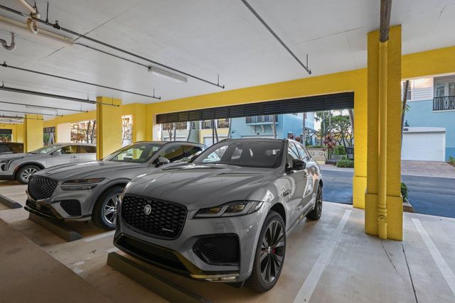 226 N Latitude Circle 203, Delray Beach, FL 33483