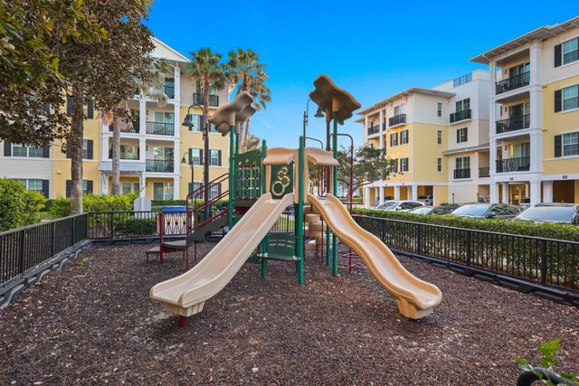 226 N Latitude Circle 203, Delray Beach, FL 33483