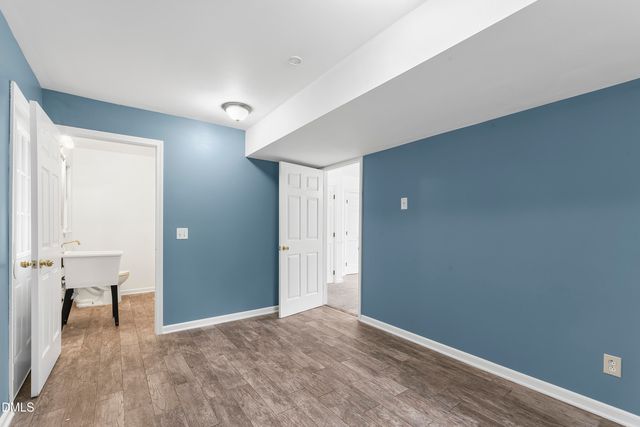 812 Pinewood Drive, Apex, NC 27502