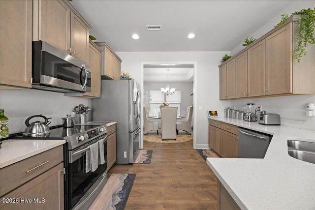 100 Glasgow Lane, La Grange, NC 28551