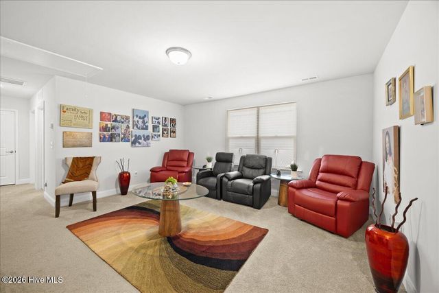 100 Glasgow Lane, La Grange, NC 28551