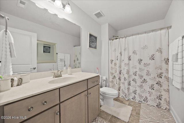 100 Glasgow Lane, La Grange, NC 28551