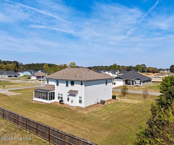 100 Glasgow Lane, La Grange, NC 28551