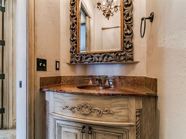 12808 Lorien Way, Oklahoma City, OK 73170