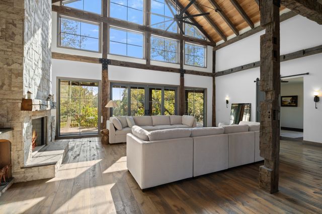 7501 Ivorybill Ln, Franklin, TN 37064