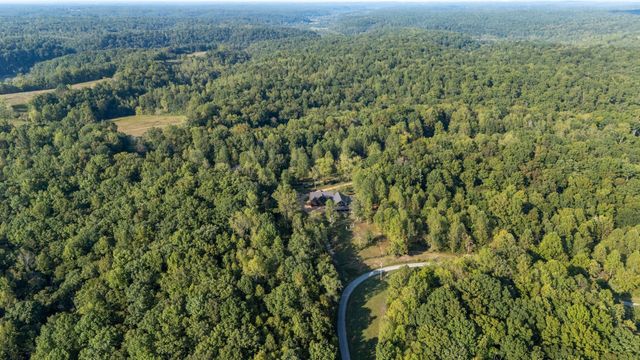 7501 Ivorybill Ln, Franklin, TN 37064