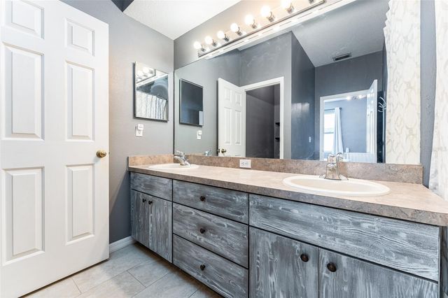 6531 SUMMER COVE DRIVE, Riverview, FL 33578