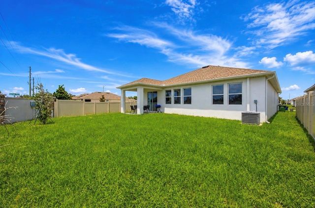 110 INMAN BOULEVARD, Winter Haven, FL 33881